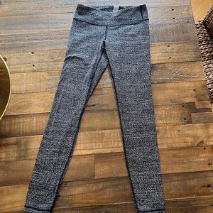 Girls size 10 Ivivva pants